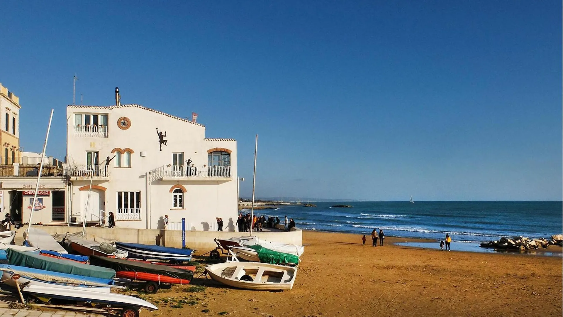 Holiday home Nice Home In Marina Di Ragusa With Kitchen Italy